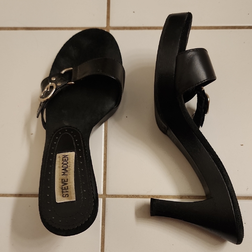 Steve Madden Black Heels with Sleek Tapered Heel